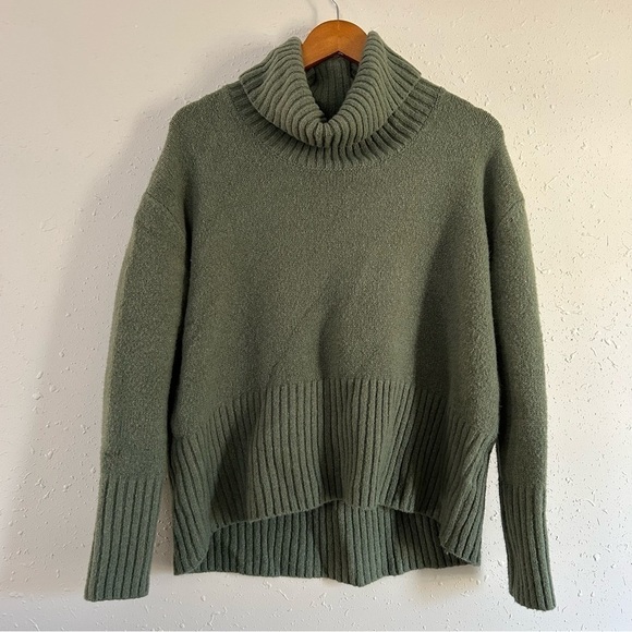 Rachel Zoe Green Turtle Neck Oversized Chunky Sweater Comfy Soft XS Small Medium - Picture 1 of 6
